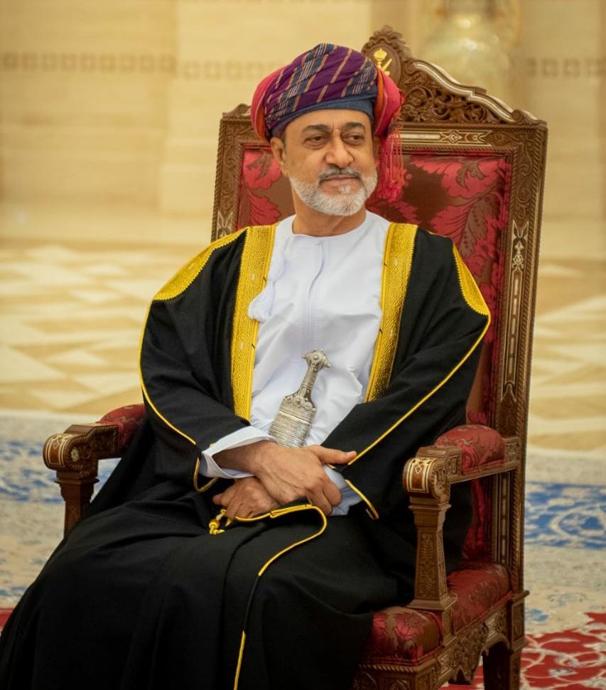 أسمى آيات التبريكات أرفعها للمقام السامي لحضرة صاحب الجلالة السلطان هيثم بن طارق آل سعيد في الذكرى الرابعة لتوليه مقاليد الحكم في البلاد 
متمنيا له دوام التوفيق ولبلادنا العزيزه مزيداً من التقدم والإزدهار في عهده المبارك
#١١_يناير_تقدم_راسخ
#هيثم_بن_طارق