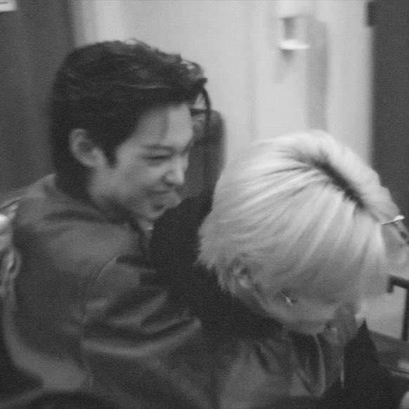 virgorousPfic's tweet photo. pls rt
[OS] Drunk text | Inlix

#SongOfLifeSF

🔗 https://t.co/6NDPYheMx6

#ห้องสมุดเด็กหลง #Inlix #jeonglix #อินลิกซ์ #อินหลิก https://t.co/QFNTakmaa3
