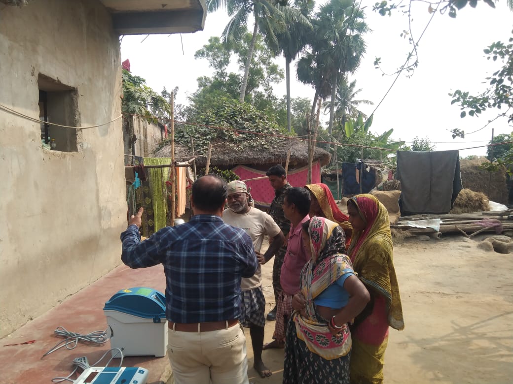 BDO DERABISH (@bdoderabish1) on Twitter photo EVM AND VVPAT DEMONSTRATION STARTED AT DERABISH BLOCK EVM AND VVPAT DEMONSTRATION STARTED AT DERABISH BLOCK