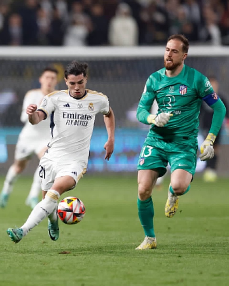 Brahim Diaz on his presentation day: "When I left Manchester City, I only considered three options. The first, playing for Real Madrid. The second, playing for Real Madrid and the third, playing for Real Madrid."

What a signing!