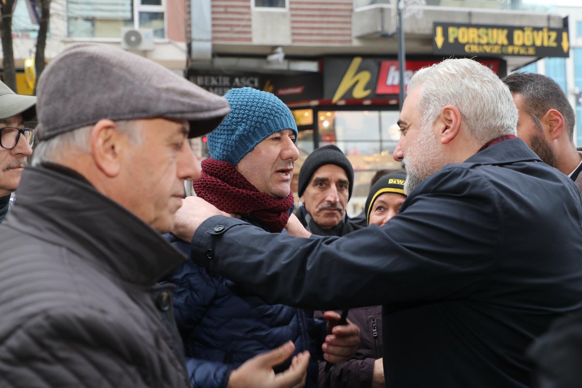 Samimiyet, tebessüm ve muhabbetle İstanbullu hemşerilerimizin gönlüne giriyor, onların taleplerini can kulağıyla dinliyoruz.

Vatandaşlarımız Avcılar ve İstanbul için AK Parti belediyeciliği diyor, hep birlikte #Yenidenİstanbul diyor. <a href="/murat_kurum/">Murat KURUM</a> 

📍Avcılar