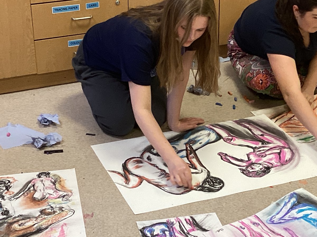 PipersSixthForm's tweet image. Thank you @royalacademy for leading a Life-drawing workshop for our AS and A Level @PipersArt Students. This was a valuable opportunity to build on drawing techniques whilst being introduced to a number of new and exciting ways to develop their skills as artists! #PipersInspire