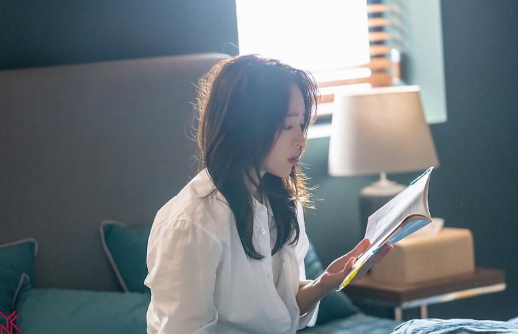 Shinhs83i's tweet photo. 피지컬 잘생쁨 정석 ��

#신혜선 https://t.co/4ZBgvFYpoX