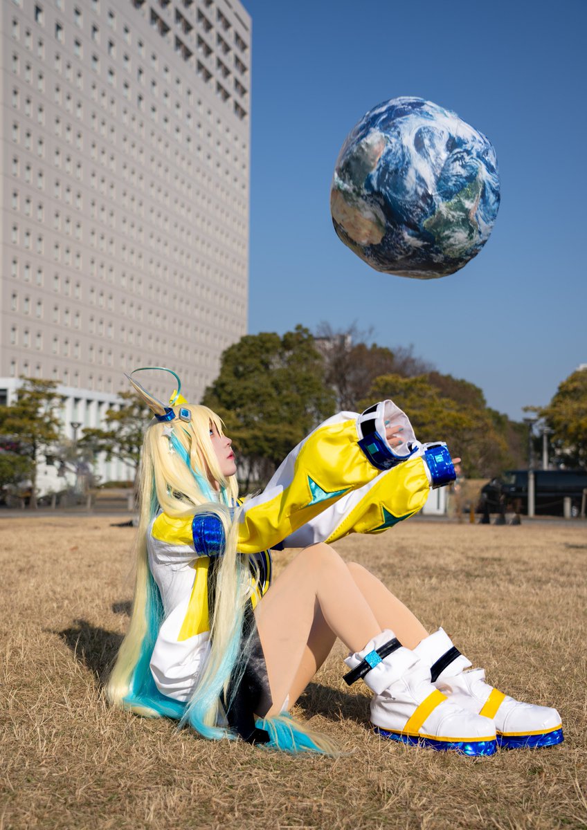 cos_bisuko320's tweet image. 「……んぶ。」
photo:@midori_gray