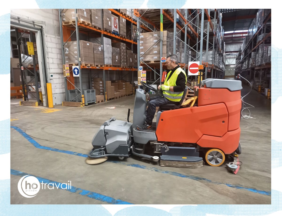 Hotravail's tweet photo. > Nettoyage des sols, bureaux et locaux sociaux des entrepôts Auchan et Sofrilog à Blanquefort https://t.co/6yKobZg0FF