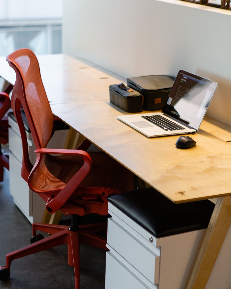 Stop wasting time working from a coffee shop, cowork with us instead (in your very own dedicated workspace!). ✨ 

P.S. We have coffee (and tea) too. Choose wisely, my friend. 😉 

Let's cowork together:
📞 (787) 501-2048
📧 sales@piloto151.com

📍 Piloto 151 Santurce Parada 18