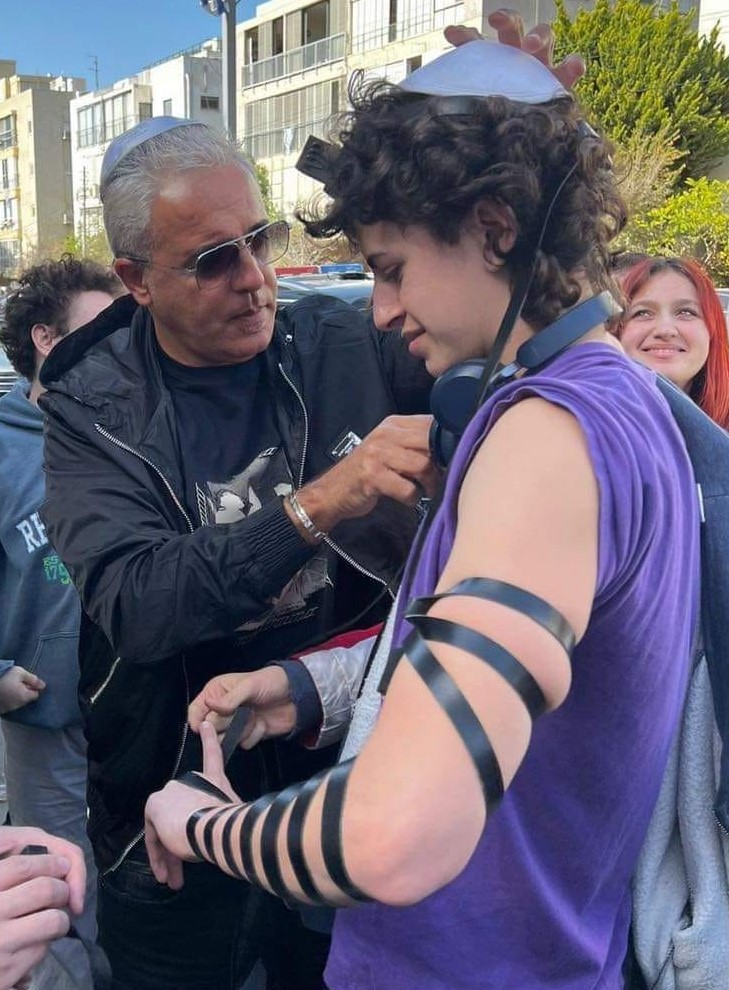 בעבר: "בית הספר נועד למנוע את השפעת הרחוב"
היום: "הרחוב נועד למנוע את השפעת בית הספר"