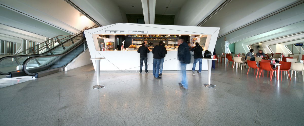 Fiark_arq's tweet photo. Bar en aeropuerto de Loiu

#architecture #arquitectura #arquitecturaydiseño #architect #arquitecto #architecturephotography
#sostenibilidad #DiseñoDeInteriores #aeropuertoarquitectura #bardesign #innovacióngastronómica https://t.co/BFs82WNFZ9