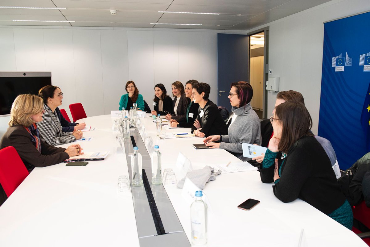 Ili_Ivanova's tweet photo. Energising exchange with @EliGambardella and the @lllplatform team yesterday!

Close cooperation with stakeholders on #LifelongLearning, key competences, teacher shortages and student performance is vital for making the #EuropeanEducationArea a reality. https://t.co/Iq9psa2URb