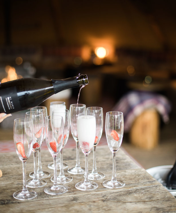 LP_TheFarm's tweet image. Fizz Thursday £22.95 a bottle all day every Thursday.
.
.
.
#TheFarm #Prosecco #Solihull #NoBull #JanuaryOffers