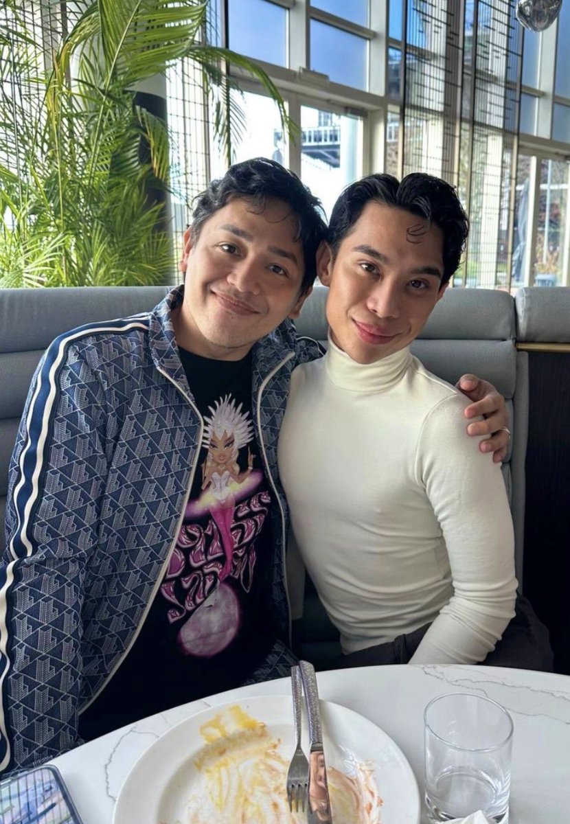 TeamPPN's tweet photo. Our Drag Race Philippines Season 1 Top 2 reunited! ❤️

Precious Paula Nicole (@PreciousPaulaN) and Marina Summers (@marinaxsummers) together in London. 🇬🇧

📸: Keona Ambrose https://t.co/SkKzYlnXf5