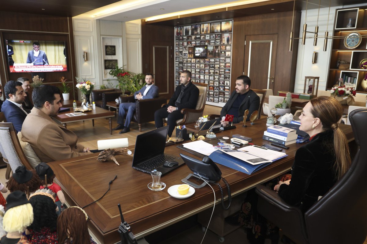 Türkiye Gençlik Vakfı (TÜGVA) İzmir İl Temsilcisi Sn. Yiğit Aslanata ve İl Yönetim Kurulu üyeleri Recep Zengin, Onur Öztatlıcı, Ömer Faruk Kaya, Burak Akdağ, Oğuzhan Ural ve Samet Alkan, Rektörümüz <a href="/hotar_nukhet/">Prof. Dr. Nükhet Hotar</a>'i ziyaret ettiler. Rektör Hotar: "Gündeme ve Filistin'deki insani