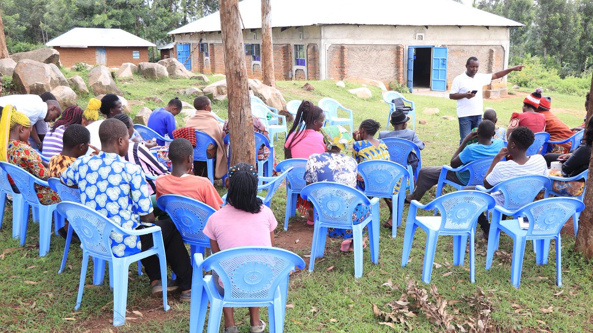 gikzsam's tweet photo. @NAYAKenya acknowledge involvement of Adolescence Boys &amp; Young Men during community sensitization at community Forums under #CWCR Project since they contribute to the teen pregnancy.#NAYAVoices
@UNICEF @MIGORICOUNTY044 @TunawezaEmpower @victorrasugu @JackOnyando https://t.co/hVnCb6Uq53