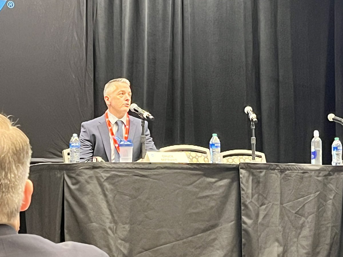 Empire8's tweet photo. Executive Director Chuck Mitrano holding a Division III Championships Committee Education Session 

#E8Proud #NCAAconv #WhyD3 https://t.co/uZIkinmWdJ