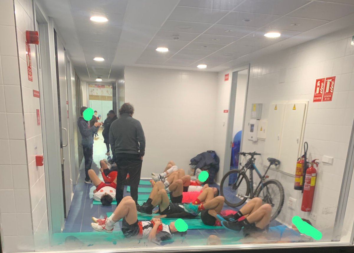 JazzMarEl's tweet photo. @sansecomunica @lsfernandeza 
3° de España en CESA2024 con la @fedmadridbm que ha contado con 7 niños del club, los mismos que hace dos años ganaron la medalla de plata en el campeonato de clubes.
Los mismos que no tiene donde entrenar y aún así lo hacen en condiciones precarias. https://t.co/lQnfQ6KTsi
