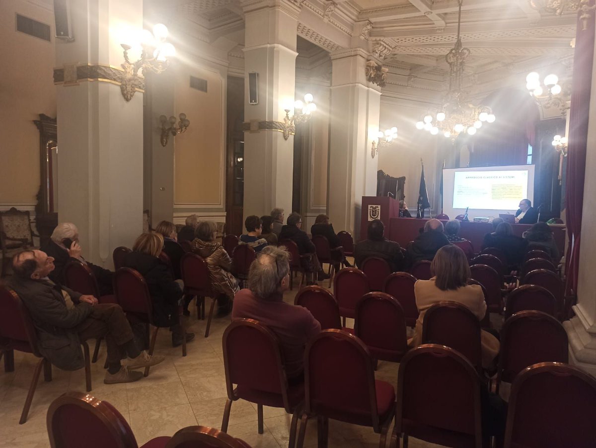 smartme_IO's tweet photo. Ieri, nell'ambito delle attività della Libera Università della Terza Età (LUTE) 🎓, abbiamo vissuto un incontro ricco di significati al Palazzo dei Leoni di Messina.

#SmartME #LUTE #Tecnologia #Messina https://t.co/fvGl7eJOR7