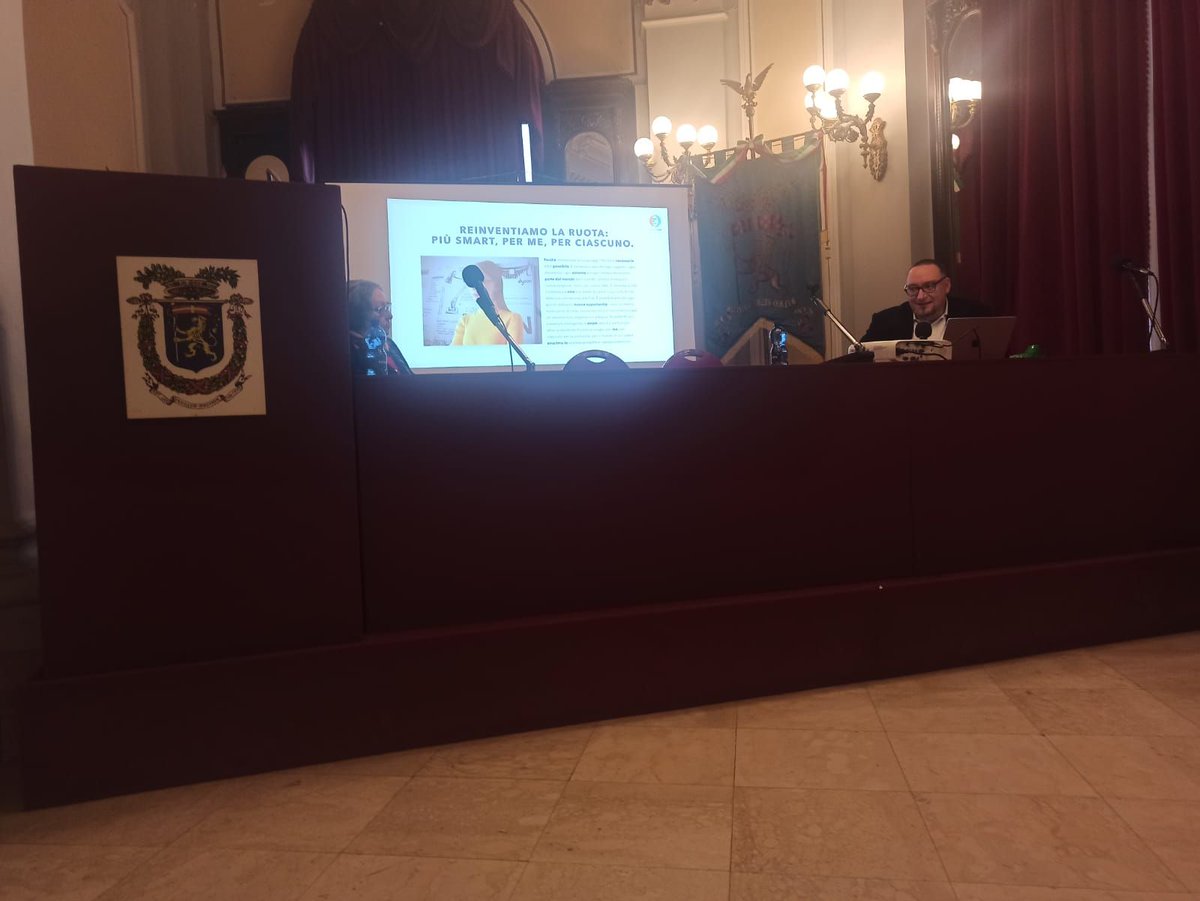 smartme_IO's tweet photo. Ieri, nell'ambito delle attività della Libera Università della Terza Età (LUTE) 🎓, abbiamo vissuto un incontro ricco di significati al Palazzo dei Leoni di Messina.

#SmartME #LUTE #Tecnologia #Messina https://t.co/fvGl7eJOR7