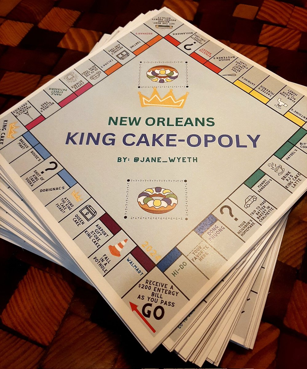 CourtyardBrew's tweet photo. We have 75 of these babies to hand out tonight. They are FREE! Hope to see y'all for King Cake Feast Fest! https://t.co/8ykKUfRXpf