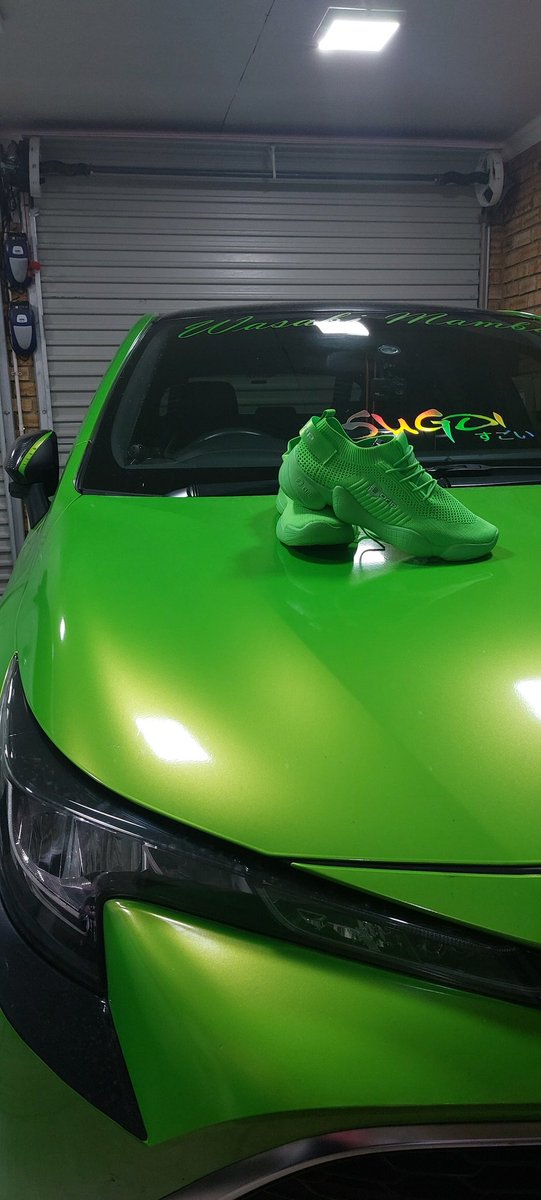 shivashkar_48's tweet photo. @LekauSehoana Thank you...my brother found footwear to match his ride...much appreciated 👏 #1stOfMany https://t.co/xAnchTtz98