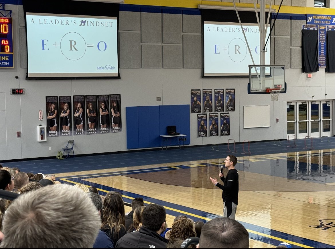 Great night with <a href="/pconnaughton/">Pat Connaughton</a> and the Mukwonago community to kick off our Make a Wish sprint! 

If you’d like to donate and help us grant 25 wishes use the link below.

<a href="/MakeAWishWI/">Make-A-Wish Wisconsin</a>  <a href="/mukgirlsbball/">Mukwonago Girls Basketball</a> <a href="/MASDSCHOOLS/">Mukwonago Schools</a> <a href="/MukAthletics/">Mukwonago Athletics</a> 

secure2.wish.org/site/TR/WishYo…
