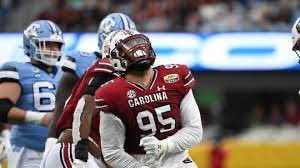 AceSZNF's tweet photo. After a great conversation I am truly blessed to receive an offer from The University Of South Carolina!! #gamecocks @CoachBGGrant @coachlrblanc @CoachSterlLuc https://t.co/Y6XFDrRdD4