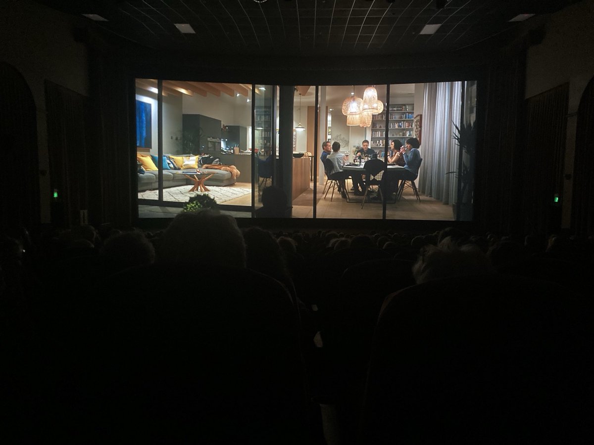 Packed house last night for the #TheTroubleWithJessica US premiere.