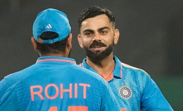 chixxsays's tweet photo. Even if Virat Kohli scores ducks in all his next 127 innings his International avg will still remain higher than Rohit Sharma. That's the difference between a GOAT and an overrated player https://t.co/9FSzDiKXY8