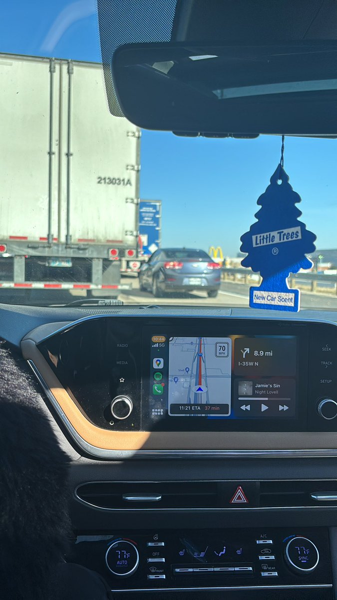 Reids20th's tweet image. I have to shit so bad