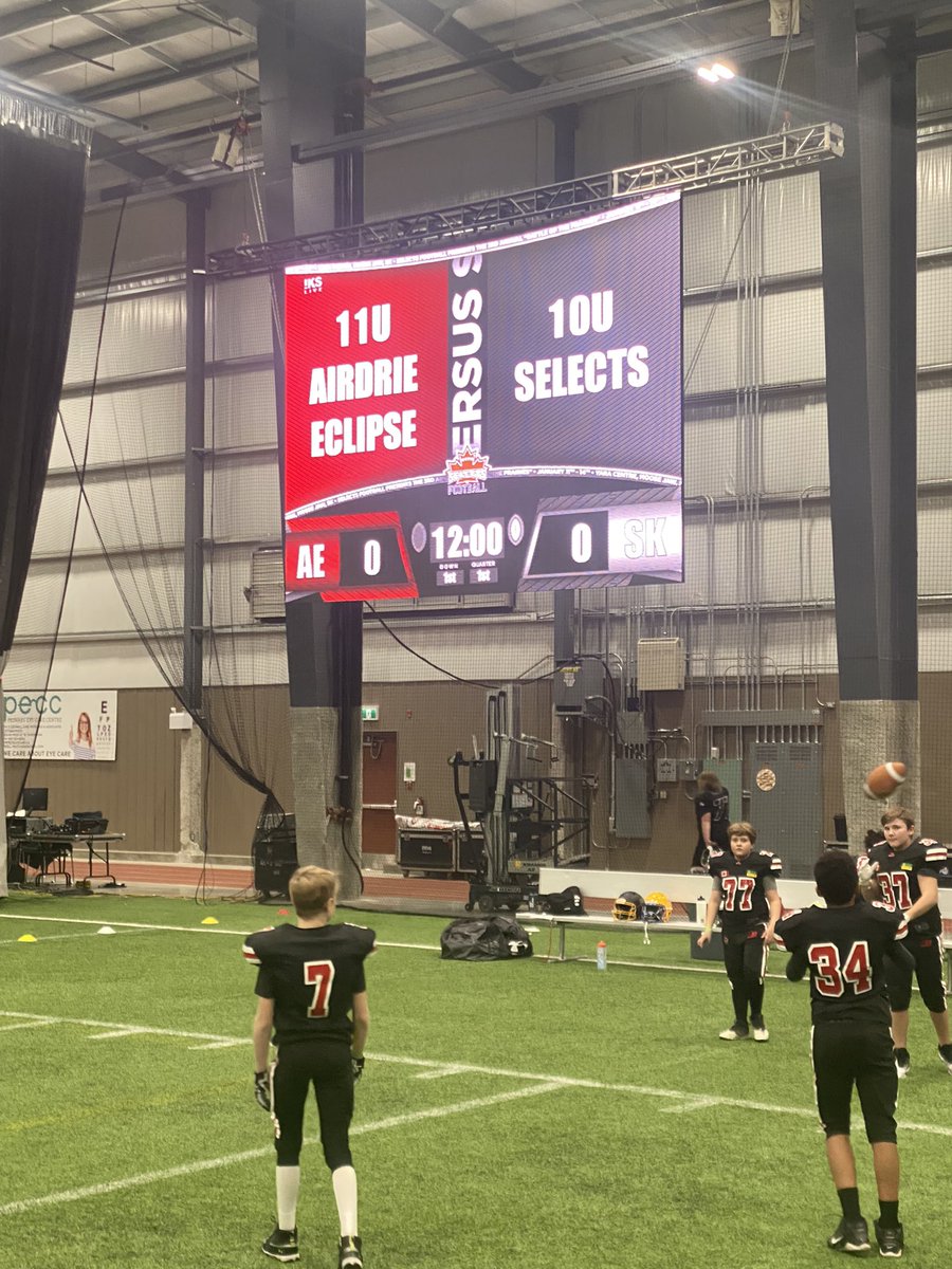 bjizzle56's tweet photo. Battle On The Prairies start at 11:30... 10U Sask Selects taking on Airdrie... @SaskSelectsFB #SaskSelects #battleontheprairies #MooseJaw https://t.co/81Z8lON76s