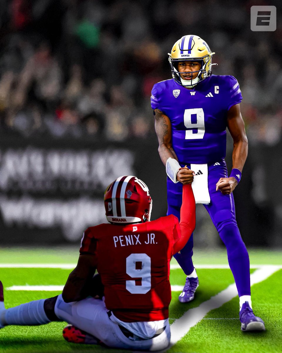 JordonRayy's tweet photo. I just want to take a minute to say thank you to Michael Penix Jr. 🫡
Thank You for allowing me to see the beautiful UDub ☔️ culture come back to life. To see what you did for this team, The city, & the community has been absolutely amazing. 
You have dealt with so much adversity through life on and off the field. It has made me realize that there’s no such thing as excuses. 🔐
I can’t wait to watch you in the NFL and support you every step of the way, you will forever be an all-time QB in my eyes. The whole Washington Huskies community is forever grateful for you. 
Thank you for putting respect back on Washington’s name. ☔️
You’re a DAWG for life! 💜

#PurpleReign 
#GoHuskies☔️