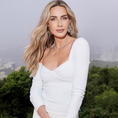 MariWeickert's tweet photo. #NovaFotoDePerfil https://t.co/E2nypyBX8W