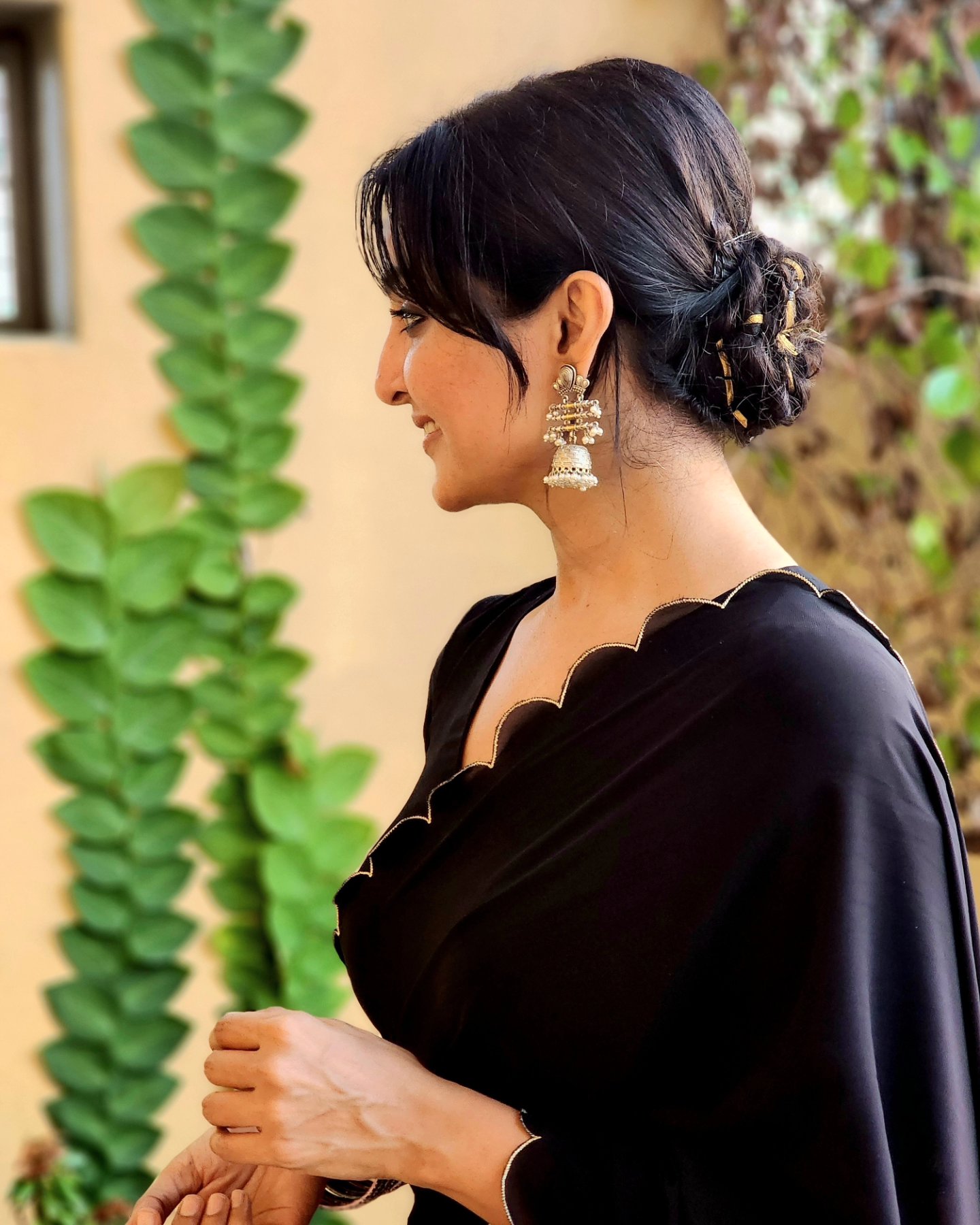 Rahasya Gorak black saree stills at Raja Vaaru Rani Gaaru Pre-Release Event  - South Indian Actress