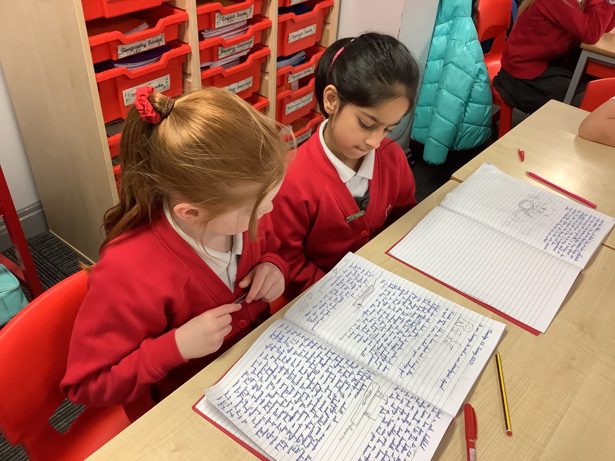 StPhilipsY3A's tweet image. Today, we wrote non-chronological reports about rats as part of our unit of work on ‘The Pied Piper of Hamelin’. We read our reports with a partner and helped one another to edit and improve our work. @StPhilipCEAP #teamstphilips #StPhilipsEnglishY3