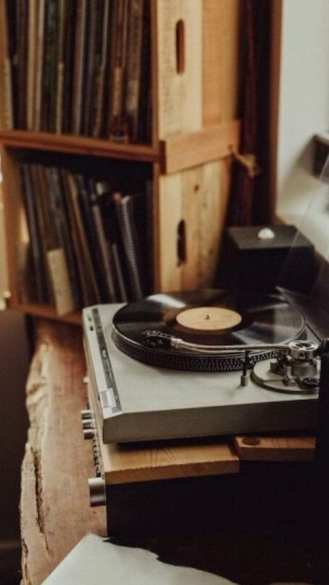 sabrineshiva's tweet photo. Musique ❣️ 🎶 https://t.co/Gkl5tA5dMF