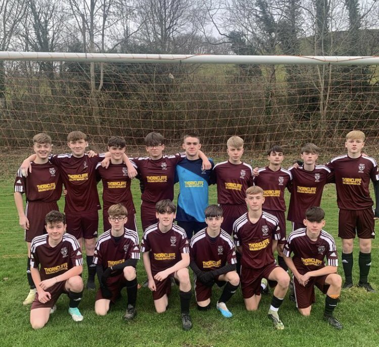 Great away win for Y10 in the @WelshSchoolsFA Cup @PE_YDB . Through to the National rounds ……. ⚽️