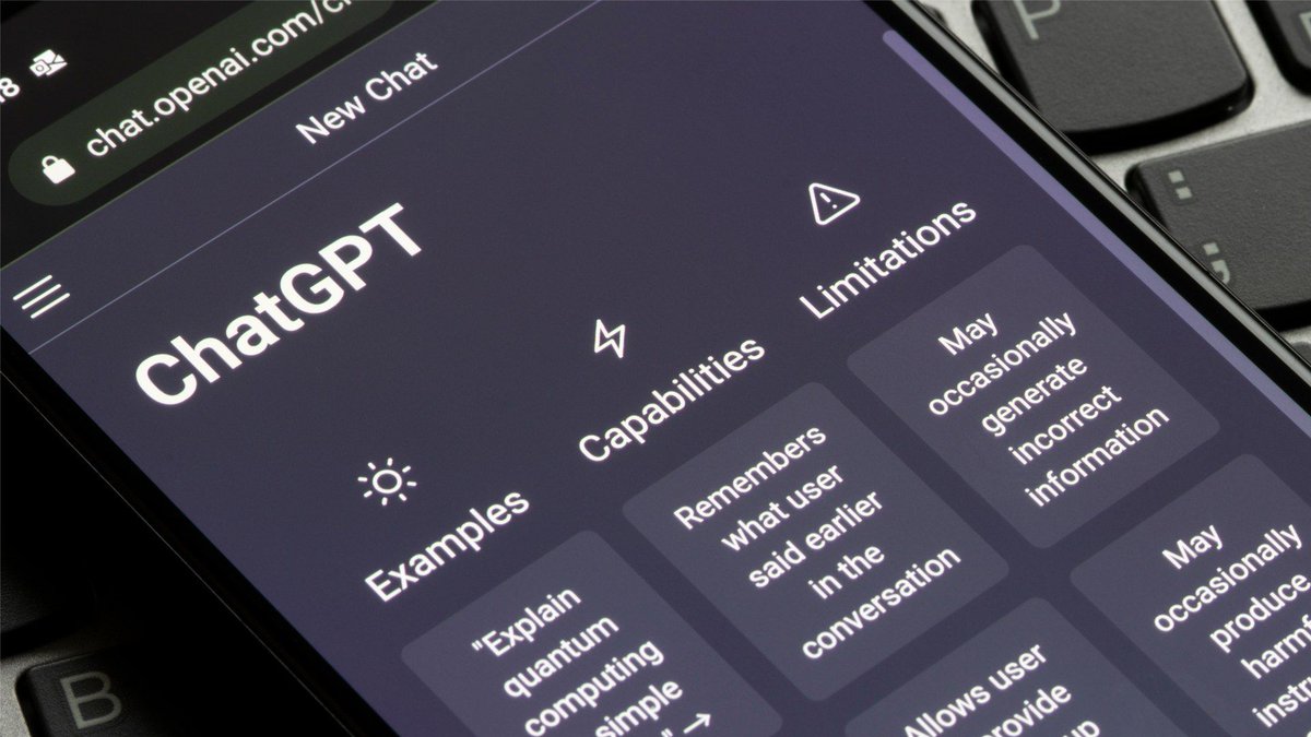 Cor_Com's tweet image. #OpenAI apre il #ChatGptStore: #IntelligenzaArtificiale “personalizzata”. Prende forma il progetto annunciato a novembre. Funzioni aggiuntive disponibili per chi ha attivato account a pagamento. In arrivo anche ChatGpt Team, nuovo strumento per le aziende bit.ly/3vyoXLx