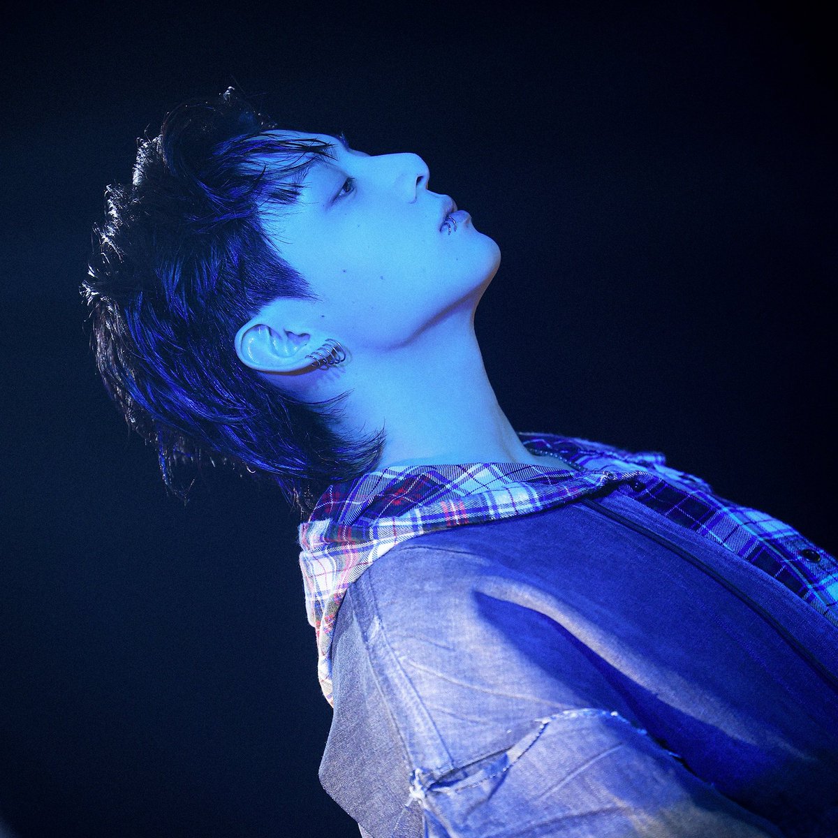 sugadboy's tweet photo. — PEOPLE'S CHOICE AWARDS 

#JUNGKOOK se encuentra nominado en cuatro categorías y la votación acaba de comenzar:

— The Male Artist
— The Pop Artist
— The New Artist
—The Collaboration Song: Seven

↓ Guía de votación https://t.co/QtsPDttlXS