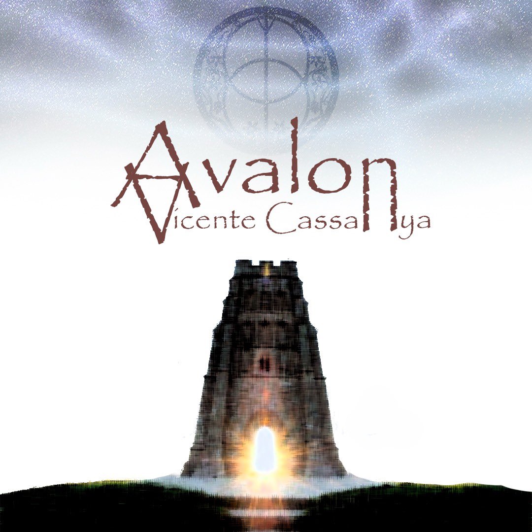 autoresdeviaje's tweet photo. AVALON por Vicente Cassanya el que, probablemente, sea el viaje más mágico que hemos hecho hasta la fecha. Repasando cada lugar codo a codo con Vicente, me he dado cuenta de que lugares que ya conocía, tienen un significado muy diferente, una intrahistoria que desconocía https://t.co/x2XlHluomY
