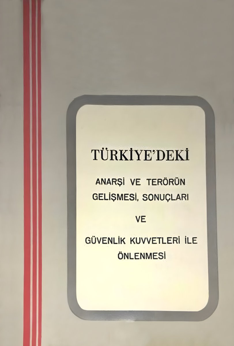 DHKutuphanesi's tweet photo. Türkiye'deki Anarşi ve Terörün Gelişmesi, Sonuçları ve Güvenlik Kuvvetleri ile Önlenmesi

Başbakanlık Basımevi, 1. Baskı, Nisan 1982, 251 sayfa

https://t.co/c1VadGj70w

#12Eylül #darbe #faşizm #TKP #THKO #THKPC #TKPML #TDKP #TKEP #TİKB #MLSPB #DevYol #DevSol #BaşbakanlıkBasımevi https://t.co/8YXtCRzMG5