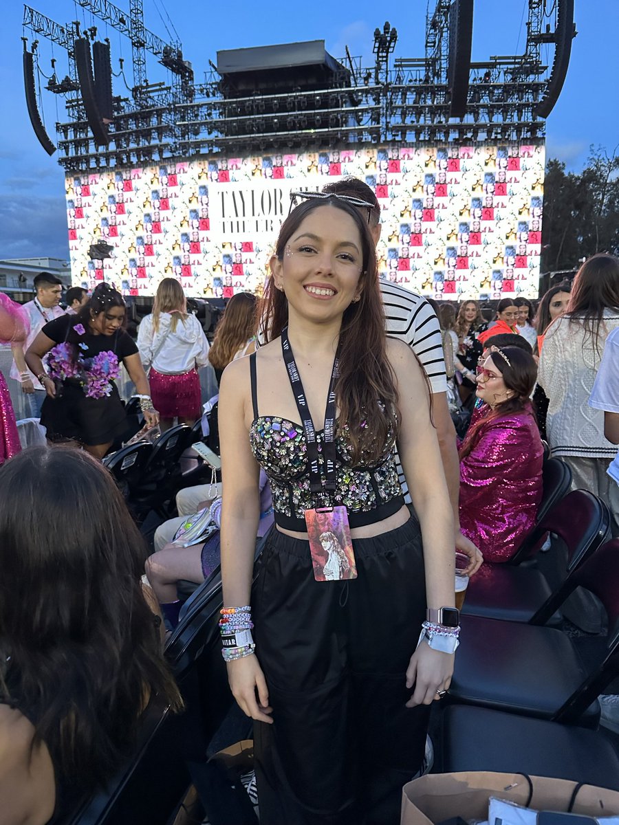 ximenagm_'s tweet photo. Eternamente agradecida con el 2023. Mi año favorito by far. Gracias vida ✨ https://t.co/zF35Xe8FQu