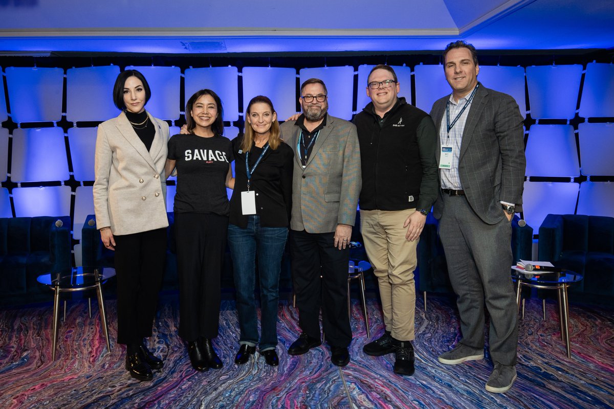 Entertainment unions are more united than ever. In a show of solidarity, leadership from @Teamsters, @IATSE, @sagaftra, and the WGA joined together at the @AFLCIO Tech Institute’s Summit at CES to let the AMPTP know we stand TOGETHER ahead of the crew unions negotiations. #1u ✊