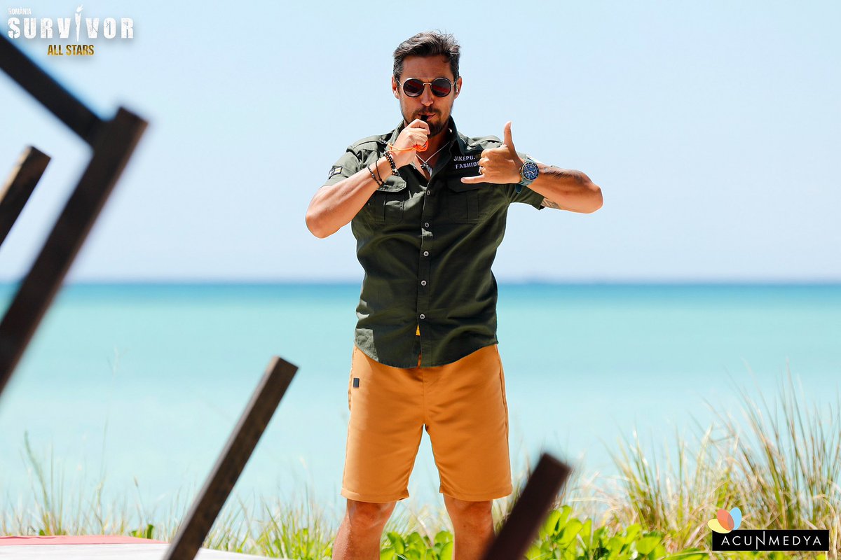 acunmedyaglobal's tweet image. 🇷🇴 Last 5 days! ⏳ 
The apple of our eye, Daniel Pavel is ready to blow the whistle that will start an all-new season of Survivor Romania All Stars. 📣
Mark your calendars for the Grand Premiere on January 16th on @ProTVro 📺 

#SurvivorAllStars #SurvivorRO #ProTv