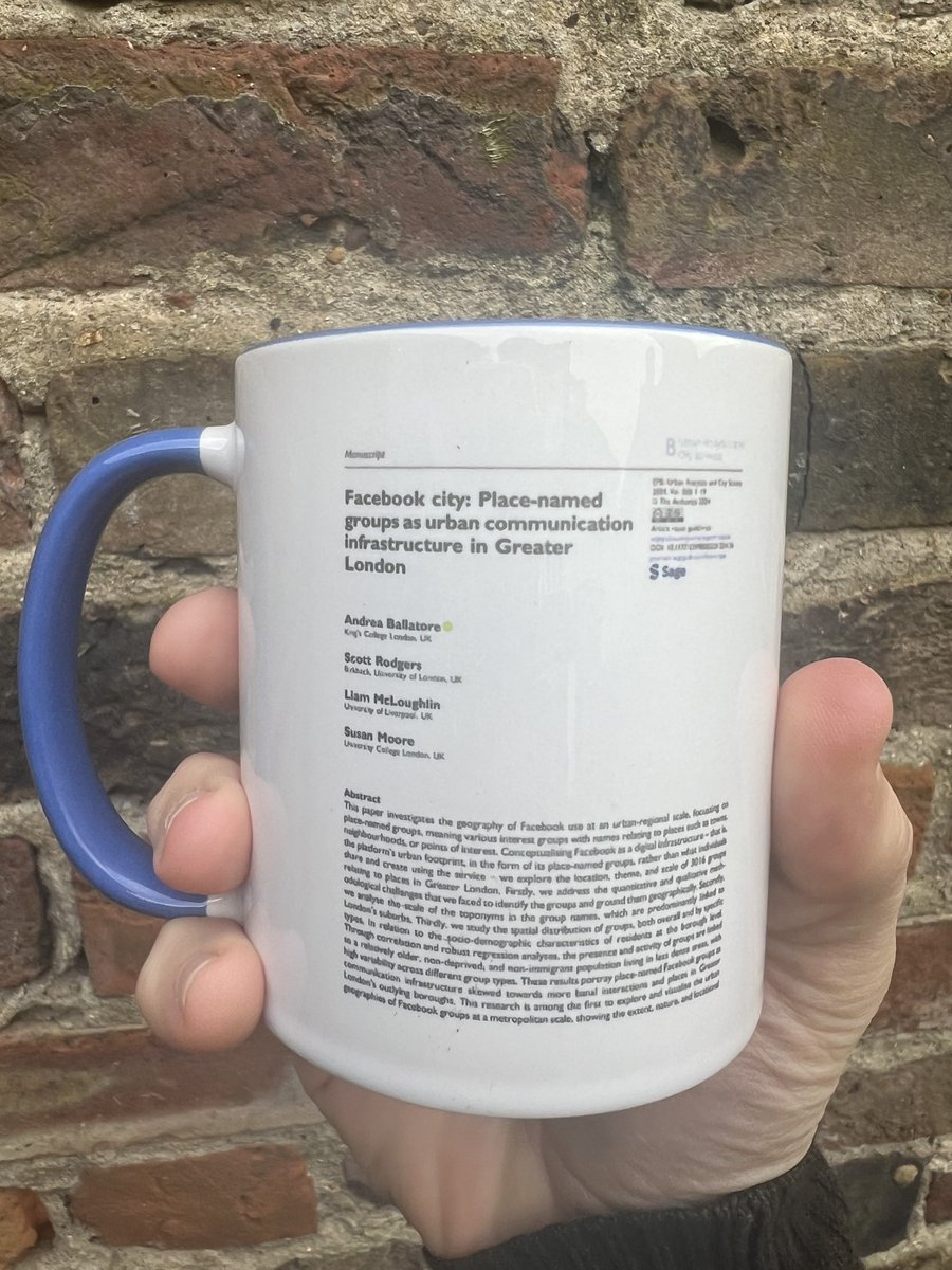 Oh my. Me oh my. What an INCREDIBLE way to celebrate a newly published paper. Today received a delivery from brilliant co-author @Leelum to mark the open-access publication of our paper 'Facebook city: Place-named groups as urban communication infrastructure in Greater London'