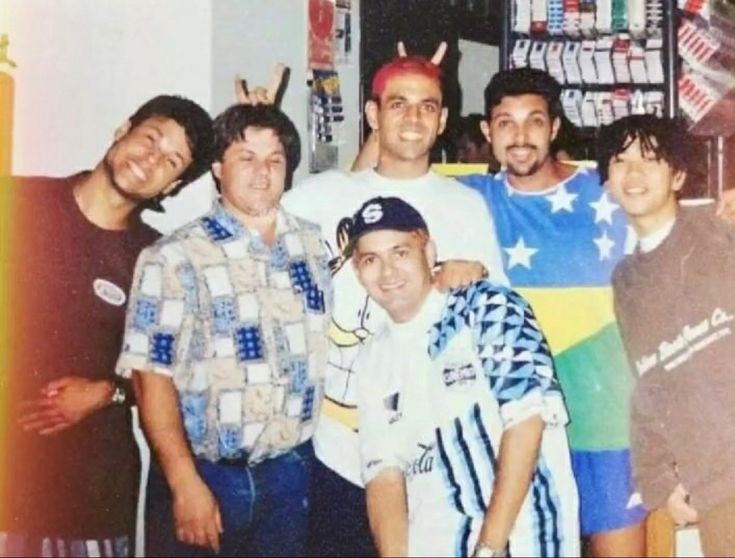 thinkermamonas's tweet image. os sorrisinhos gente ❤️‍🩹