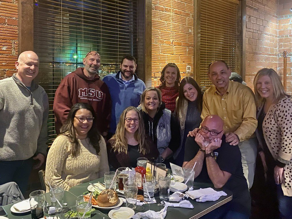 TedHiff's tweet photo. We had an owl of a good time! Dinner with the owls! @AshleyMairFHC @coachjohnson_SB @krobson15 @MrsAGalbreath 
@C20Gazette @jmomm4 @MrsAdamsClass @JenniferAlbers2 #HooAreYou #Owls23 @StLouisRPDC @MLDSLeaders #HooAreYou #Owls23 #MOLA38 https://t.co/YjLJ6OGTqD