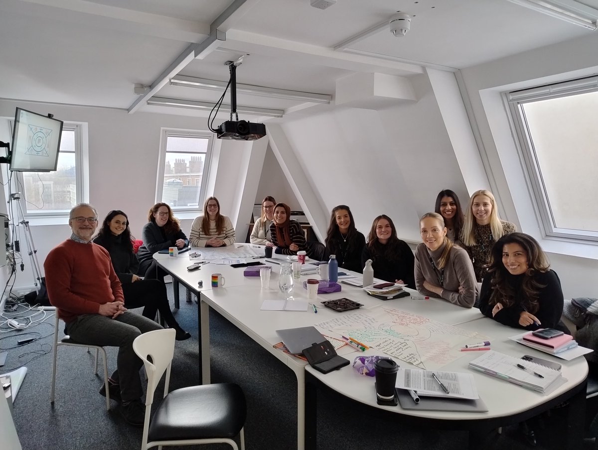 thinkingclassrm's tweet image. This morning @MikeTweetham joined New Wave English Hub Specialists to lead a Coaching Workshop. Mike has met most of them online through one-to-one coaching, so it was lovely to meet them in person to run this session. @wave_english @NewWaveFed #englishhub
