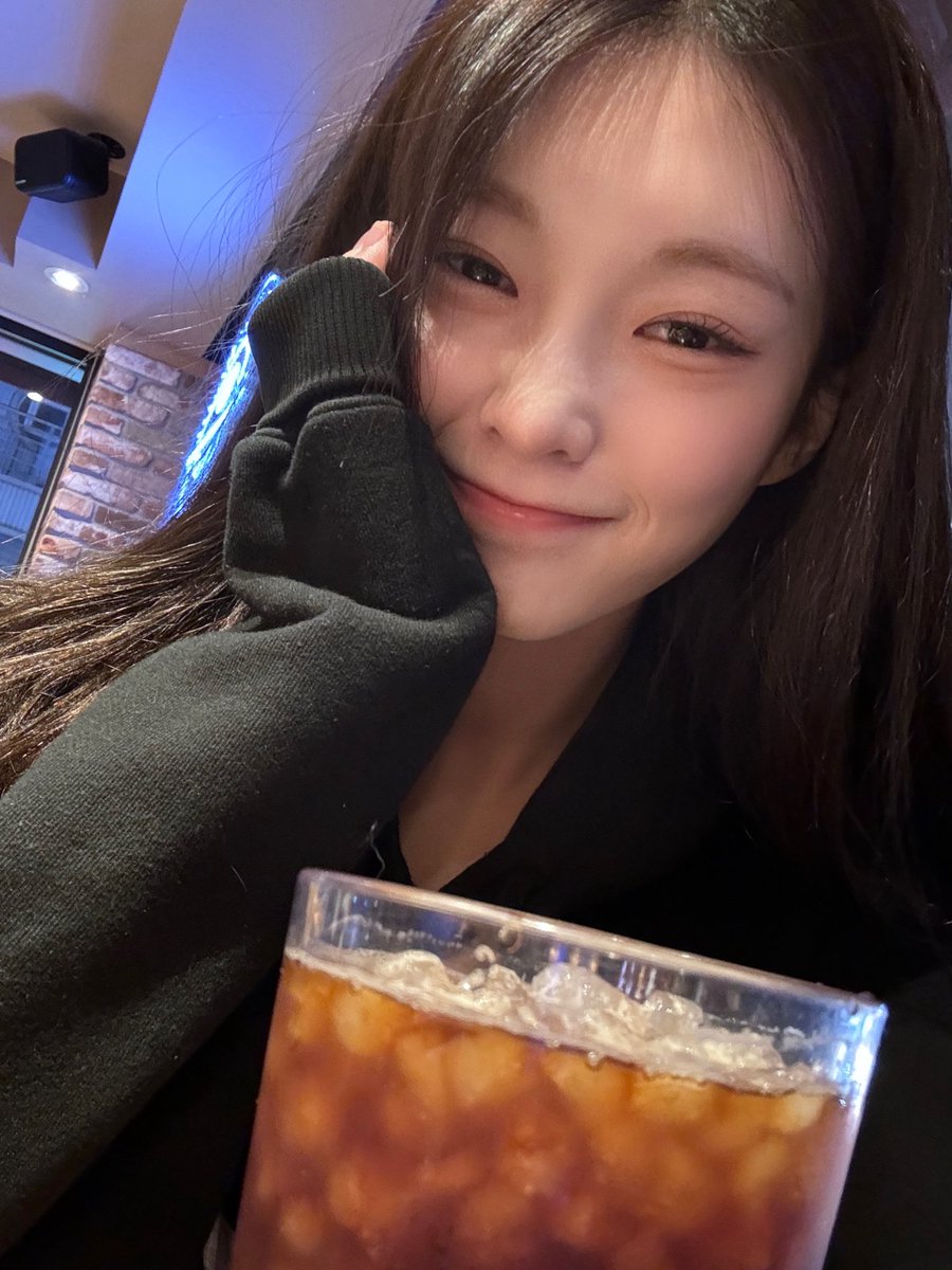 iMe_Dreamnote's tweet image. 액상과당 중독 😈💜💟 

#드림노트 #DreamNote #라라 #Lara