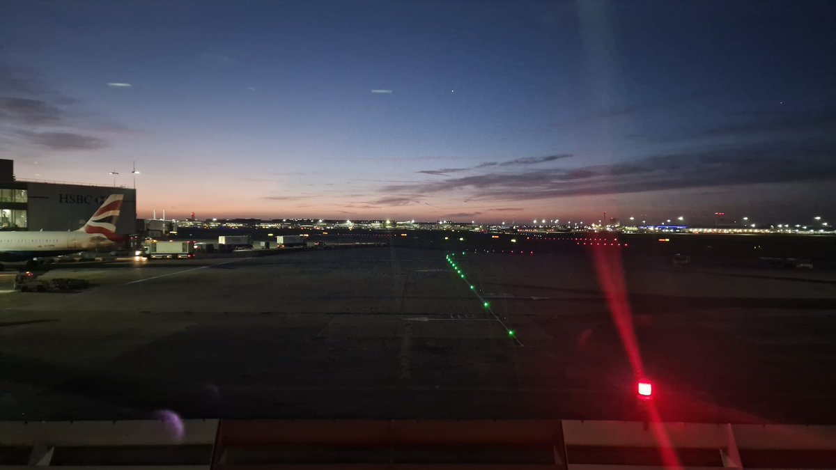 BarryonCaroline's tweet photo. Thank you @British_Airways great flights and great day for flying, no delays, back on the up! https://t.co/d20a8aTzCz