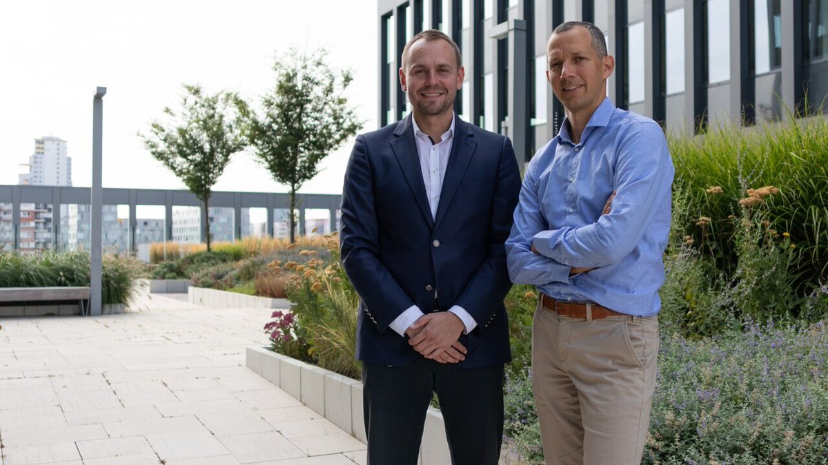 FinaxInvesting's tweet photo. 📣 Big news! 
Finax bought ETFmatic from Belgian Aion Bank, expanding into European markets 🌍 and entering Germany 🇩🇪. This move brings new tech advancements and better trading for our clients. Exciting improvements ahead! #Finax #Acquisition #innovation https://t.co/gEl6LccKa0