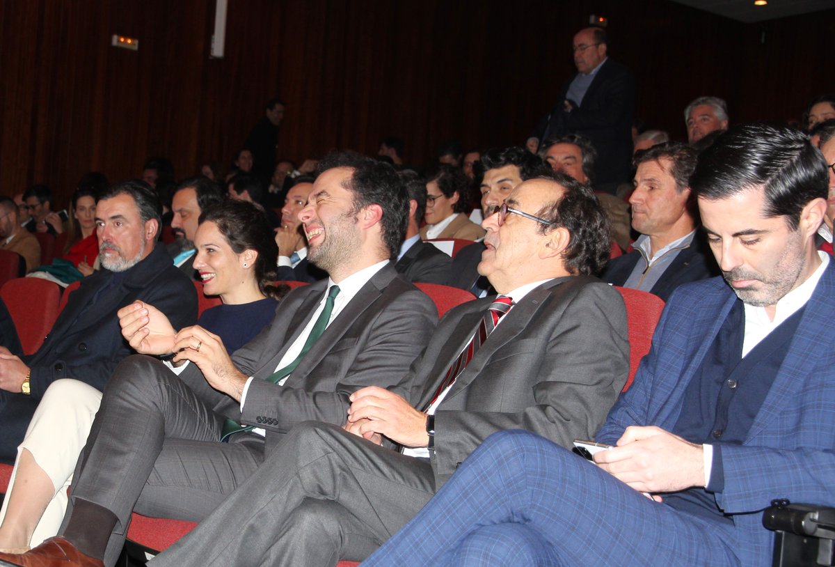 ambiente_pt's tweet photo. A #SEEnC, Ana Fontoura Gouveia, apresentou ontem a primeira versão do Plano de Ação para o Biometano. No evento, que contou com o #SEA, Gonçalo Rodrigues, a #SEEnC referiu a importância do Plano e contributo do biometano para transição energética e promoção da economia circular. https://t.co/ErEwOc3XXG